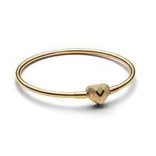 Hot Sale Wavy Heart Bangle Round Clasp Femme Love Bracelet Decoration Snake Chain Bracelet Trinkets For Women Jewelry Gift