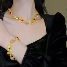 Medieval Vintage Flower Portrait Necklaces for Women Heart-shaped Rhinestones Bracelet Palace Dangle Earrings Jewellery Sets K