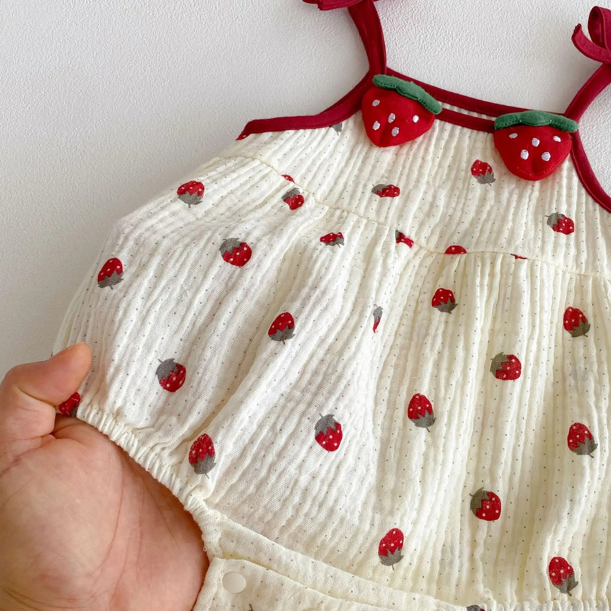 2026 Summer Cute Baby Bodysuit Strawberry Pattern Camisole One Piece Clothing Yellow Sleeveless Clothes for Toddler Girls