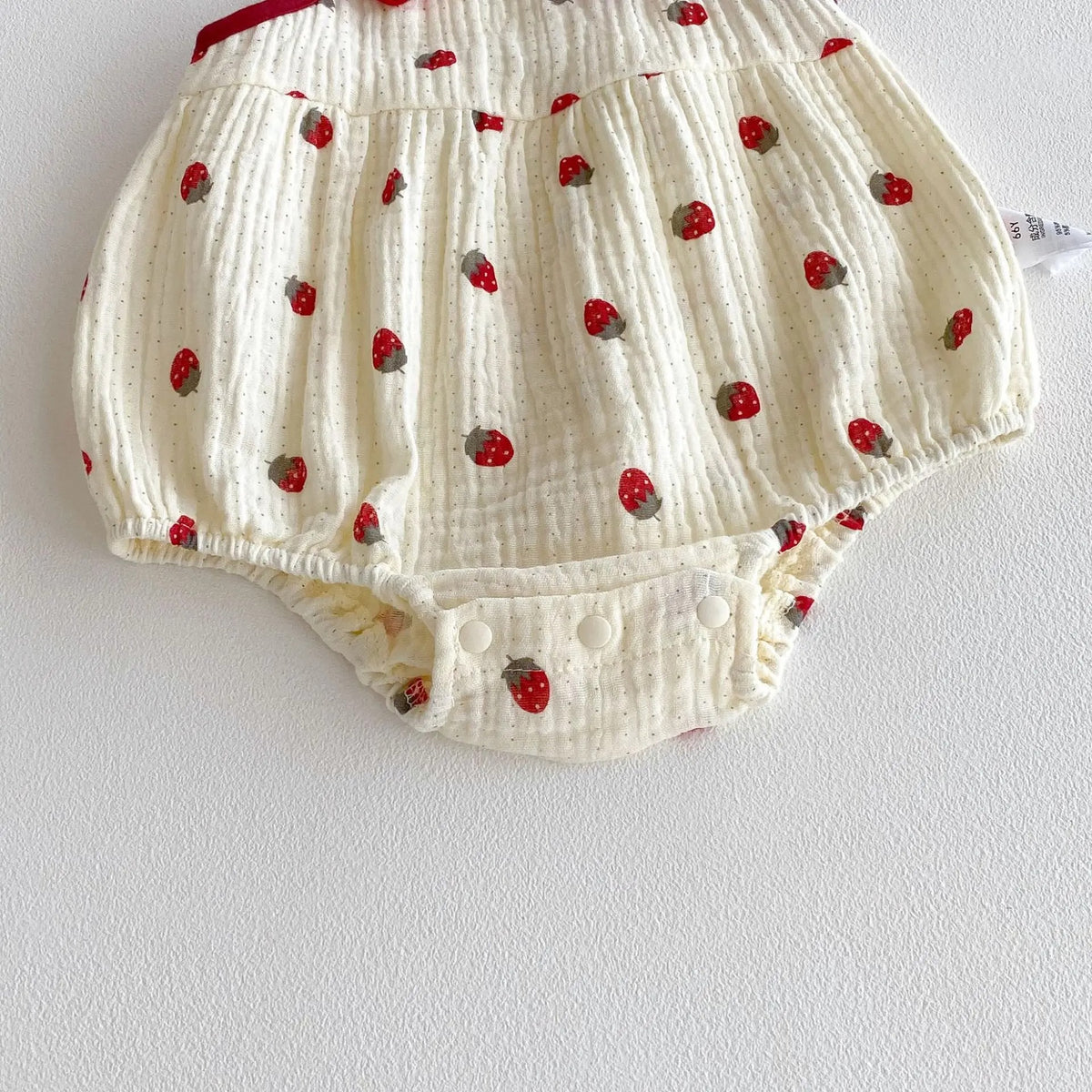 2026 Summer Cute Baby Bodysuit Strawberry Pattern Camisole One Piece Clothing Yellow Sleeveless Clothes for Toddler Girls